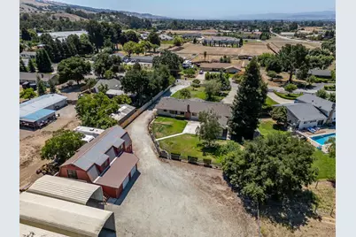 2025 Jeanie Ln, Gilroy, CA 95020 - Photo 79