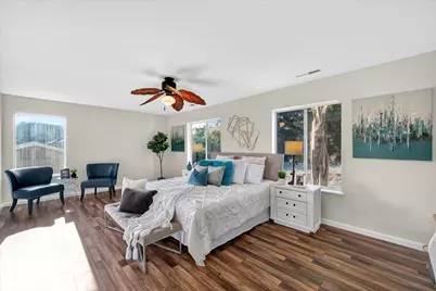 1301 Peregrine Dr, Gilroy, CA 95020 - Photo 41