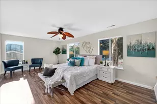 1301 Peregrine Dr, Gilroy, CA 95020 - Photo 41