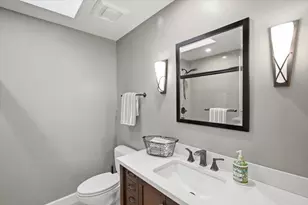20955 Panorama Dr, Los Gatos, CA 95033 - Photo 27