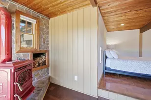 20955 Panorama Dr, Los Gatos, CA 95033 - Photo 41