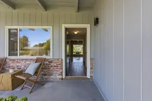 221 W Floresta Way, Portola Valley, CA 94028 - Photo 3