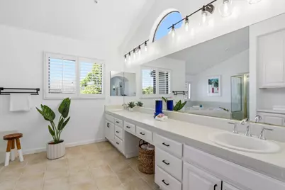 3 Daffodil Ln, San Carlos, CA 94070 - Photo 27