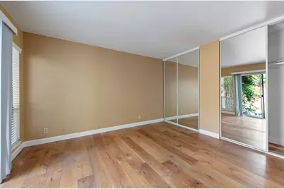 125 Connemara Way 22, Sunnyvale, CA 94087 - Photo 11