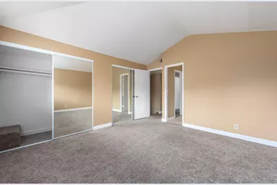 125 Connemara Way 22, Sunnyvale, CA 94087 - Photo 17