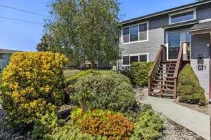 1077 Pearl Ave, Moss Beach, CA 94038 - Photo 3