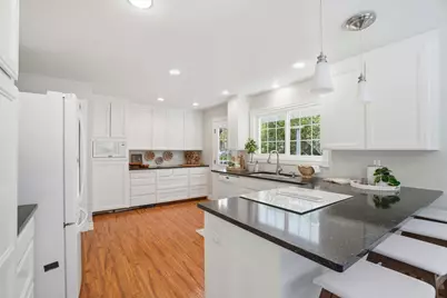 243 Wildwood Way, Salinas, CA 93908 - Photo 9