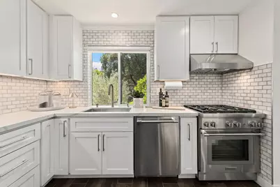 1858 Alameda De Las Pulgas, Redwood City, CA 94061 - Photo 9