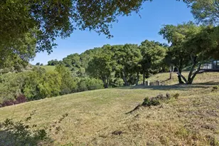 19751 Hicks Rd, Los Gatos, CA 95032 - Photo 57