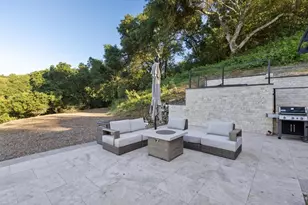 19751 Hicks Rd, Los Gatos, CA 95032 - Photo 43