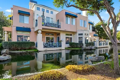 810 Lakeshore Dr, Redwood City, CA 94065 - Photo 25