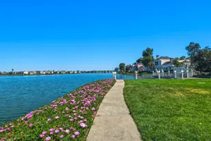 810 Lakeshore Dr., Redwood City, CA 94065 - Photo 43