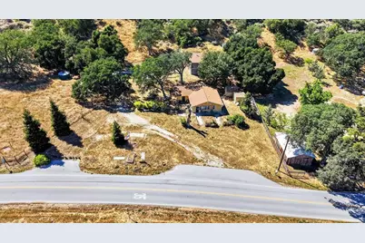 46404 Arroyo Seco Rd, Greenfield, CA 93927 - Photo 3