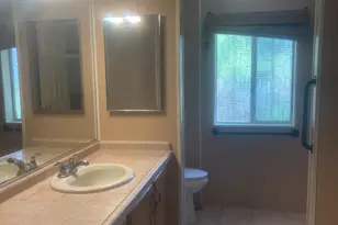 500 W Tenth St 29, Gilroy, CA 95020 - Photo 11