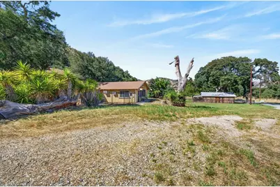 46404 Arroyo Seco Rd, Greenfield, CA 93927 - Photo 11