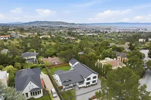 2896 Hillside Dr, Burlingame, CA 94010 - Photo 75