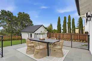 2896 Hillside Dr, Burlingame, CA 94010 - Photo 49