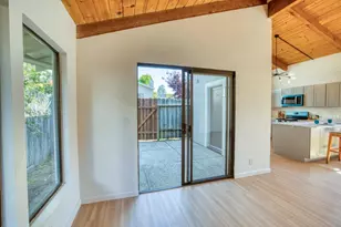 120 Grant St, Santa Cruz, CA 95060 - Photo 13