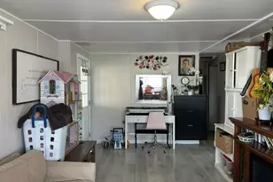 2053 East Bayshore 7, Redwood City, CA 94063 - Photo 3