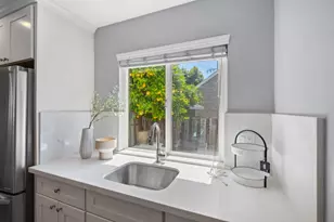 1116 Oakbluff Ct, San Jose, CA 95131 - Photo 17