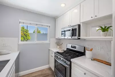 1116 Oakbluff Ct, San Jose, CA 95131 - Photo 21