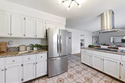 799 Pitcairn Dr, Foster City, CA 94404 - Photo 35