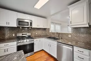 10510 East Ct, Oakland, CA 94603 - Photo 7