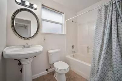 10510 East Ct, Oakland, CA 94603 - Photo 13