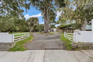 841 Congress Ave, Pacific Grove, CA 93950 - Photo 3