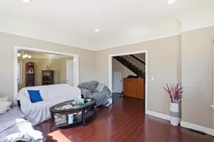 881 W MacArthur Blvd, Emeryville, CA 94608 - Photo 13
