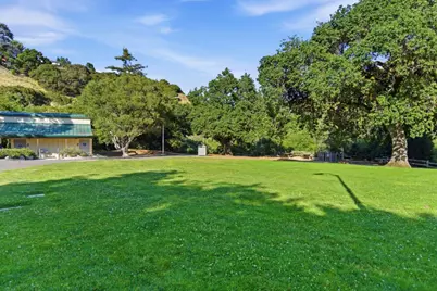 3404 Douglas Ct, San Mateo, CA 94403 - Photo 53
