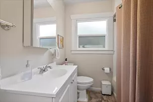 Address Not Disclosed, Oakland, CA 94605 - Photo 11