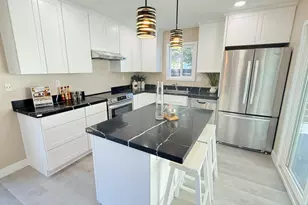 5886 Southwind Dr, San Jose, CA 95138 - Photo 7