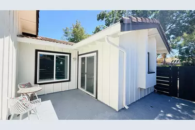 5886 Southwind Dr, San Jose, CA 95138 - Photo 9