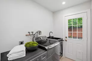 1051 Maraschino Dr, San Jose, CA 95129 - Photo 27