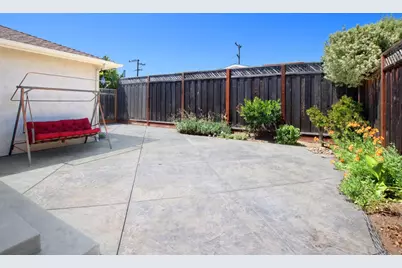 4755 Topaz St, Capitola, CA 95010 - Photo 13