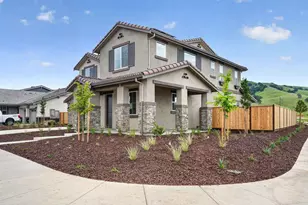 197 Golden Gate Ln, Vacaville, CA 95687 - Photo 17