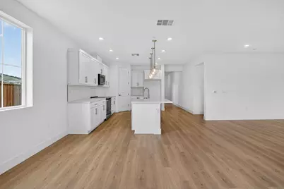 197 Golden Gate Ln, Vacaville, CA 95687 - Photo 5