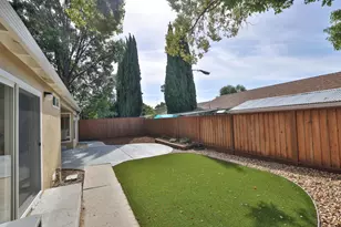 679 Meadow Creek Dr, San Jose, CA 95136 - Photo 29