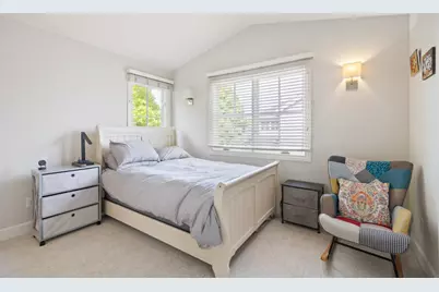 1587 Kentfield Ave, Redwood City, CA 94061 - Photo 17