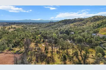 16416 Lower Springs Rd, Redding, CA 96001 - Photo 13