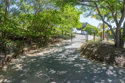 67 Tucker Rd, Royal Oaks, CA 95076 - Photo 31