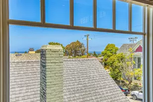 308 14th St, Pacific Grove, CA 93950 - Photo 29