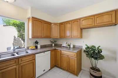 544 Yermo Ct, San Jose, CA 95111 - Photo 9