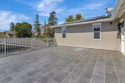 1624 D St, Hayward, CA 94541 - Photo 33