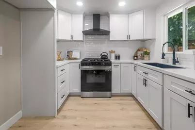 101 Recht St, Hollister, CA 95023 - Photo 11