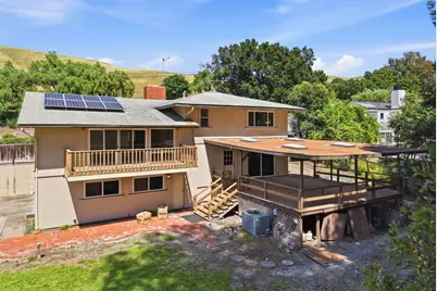 208 Mill Creek Rd, Fremont, CA 94539 - Photo 43