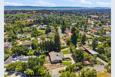 208 Mill Creek Rd, Fremont, CA 94539 - Photo 49