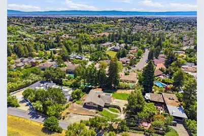 208 Mill Creek Rd, Fremont, CA 94539 - Photo 51