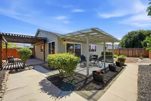17065 Peppertree Dr, Morgan Hill, CA 95037 - Photo 27